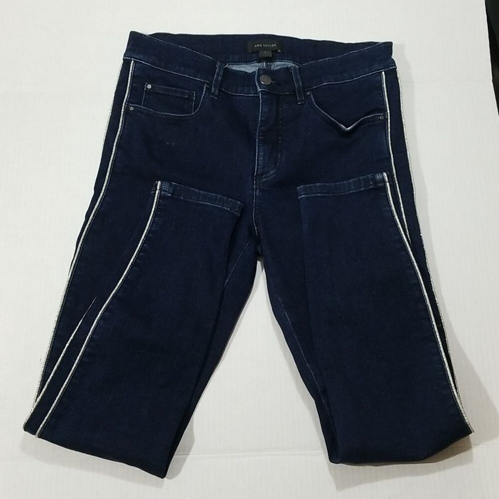Ann Taylor cropped Jeans size 6